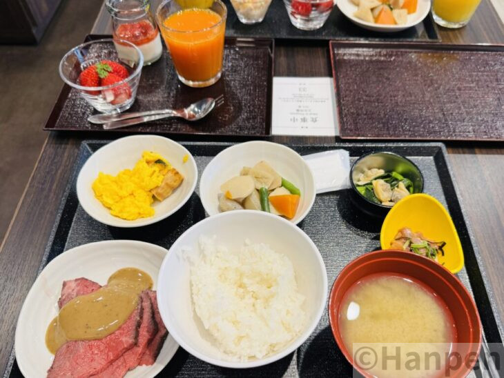 ドーミーイン博多朝食全体