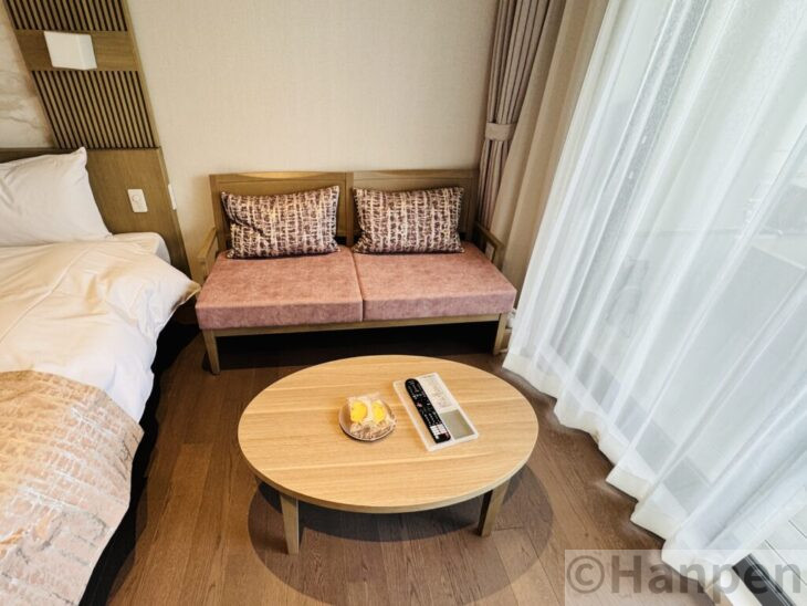 室内のソファー＆テーブル