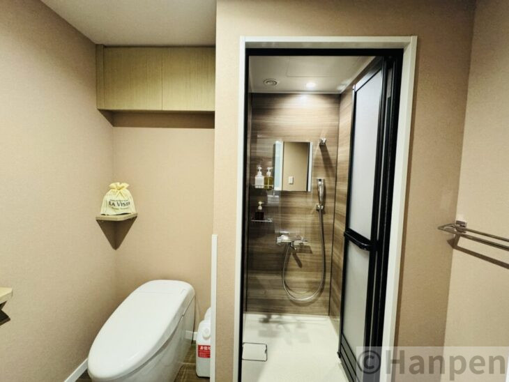 シャワーブース